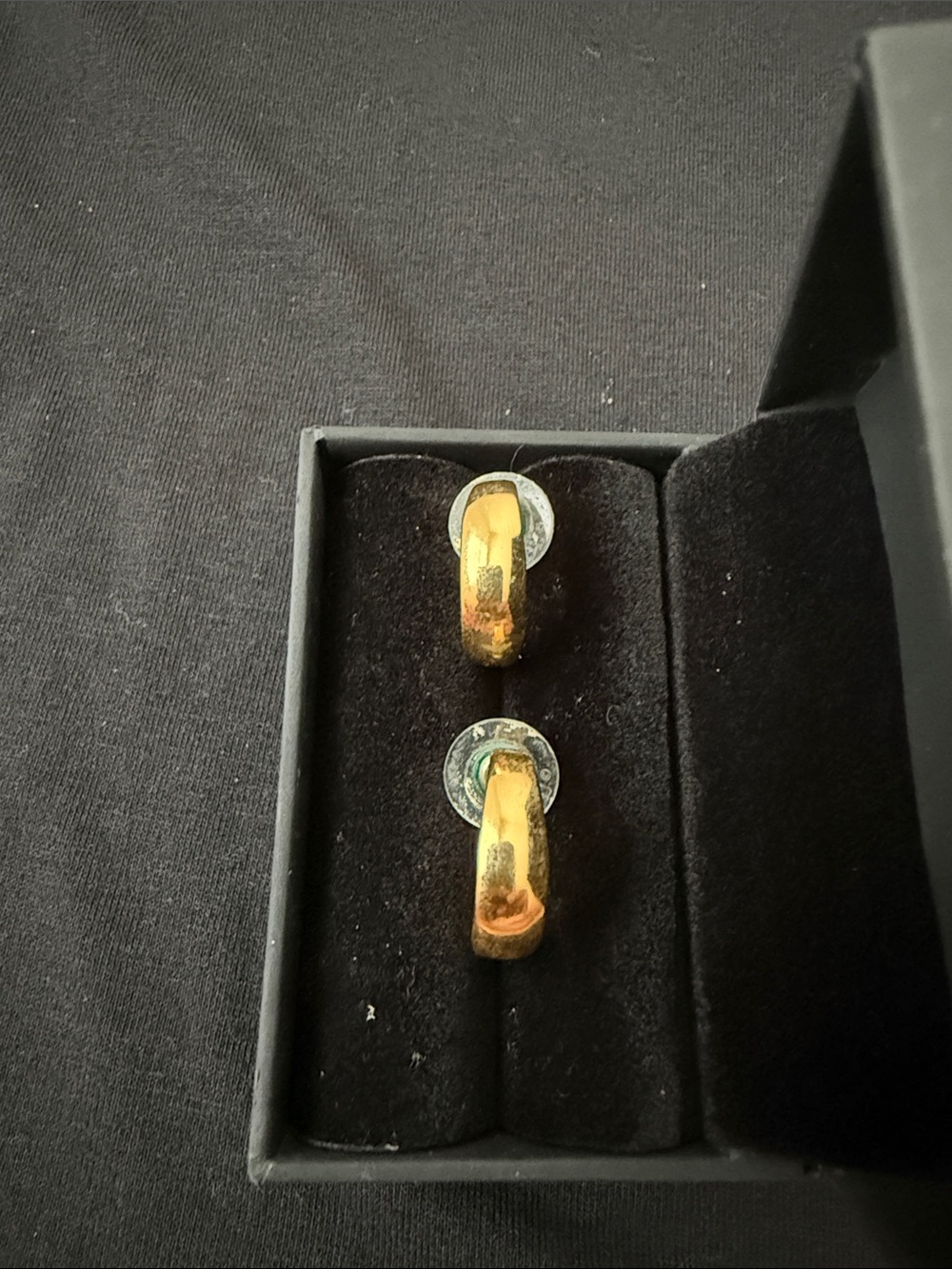 Gold-Tone Women’s earrings